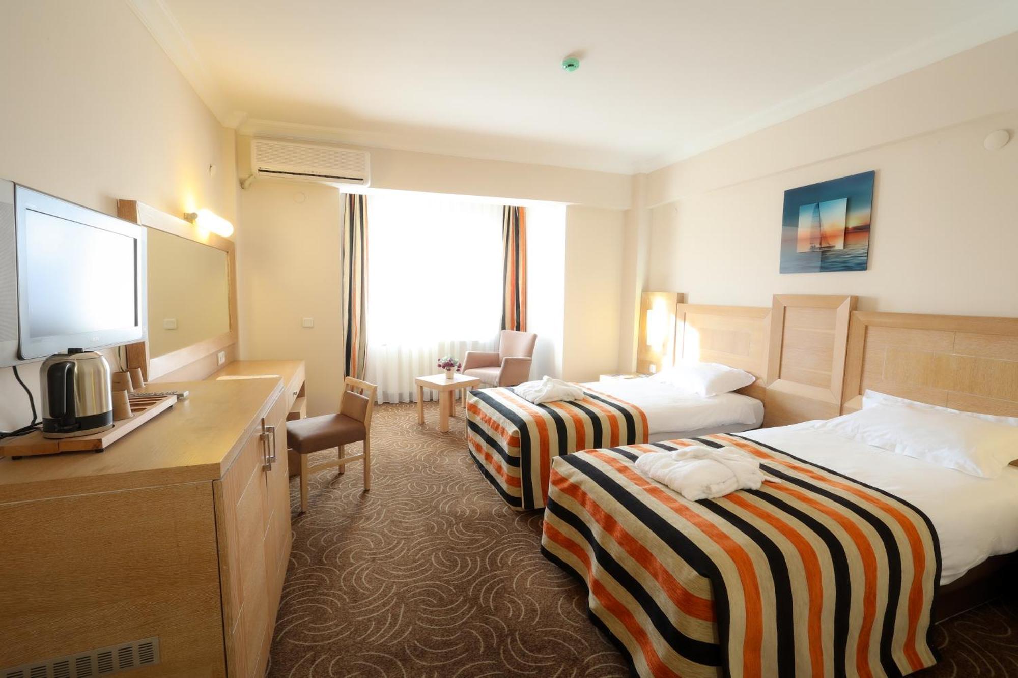 Crystal Kaymakli Hotel & Spa Exterior photo