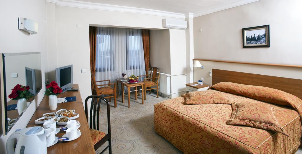 Crystal Kaymakli Hotel & Spa Exterior photo