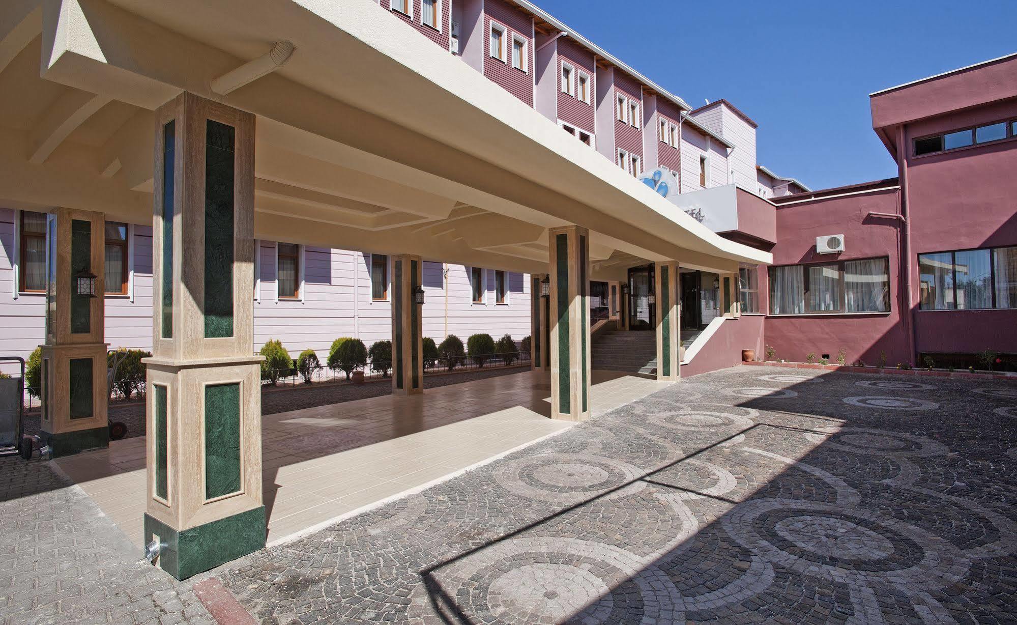 Crystal Kaymakli Hotel & Spa Exterior photo